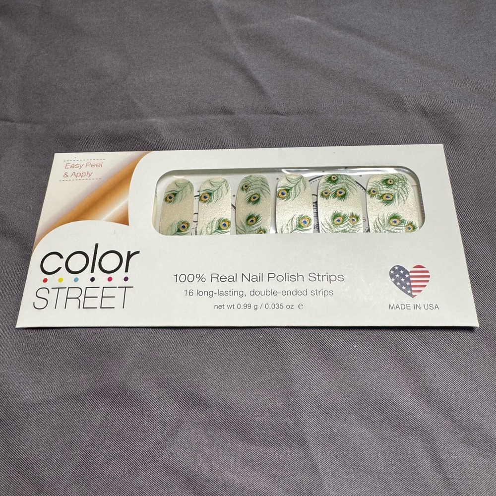 *Rare, HTF* Color Street: Peacock Throne | White Shimmer Feather Plumes Green - Picture 3 of 8
